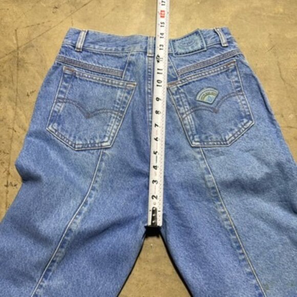 Vintage 90s Levi’s Native Blue High Waist Taper Light Wash Denim Jeans Size 9 Jr - Picture 13 of 14